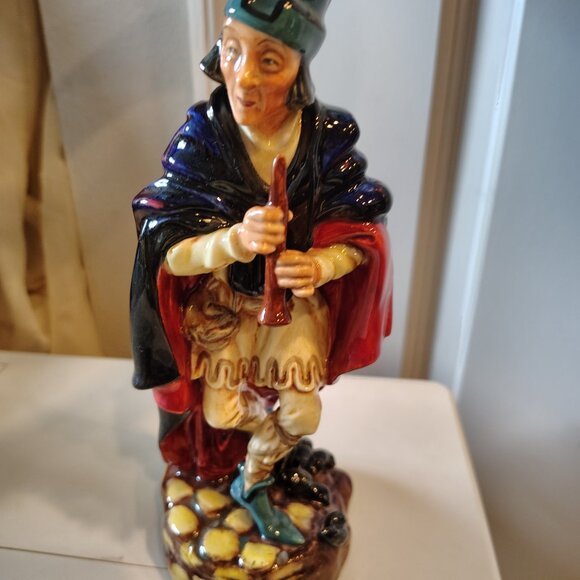 Vintage Royal Doulton Made In England HN 2102 The Pied Piper- Retired Excellent - Picture 3 of 7